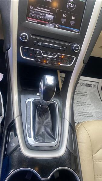 Ford Fusion SE 2016