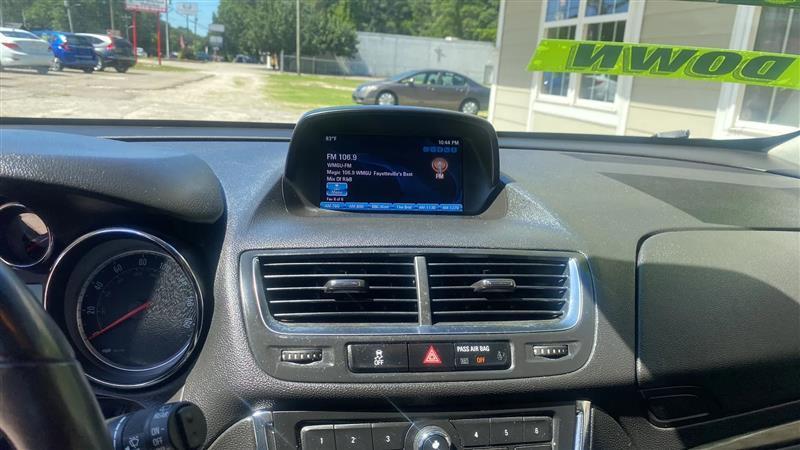 Buick Encore Convenience FWD 2015