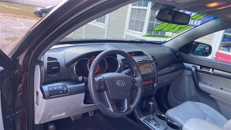 Kia Sorento SX 2WD 2011
