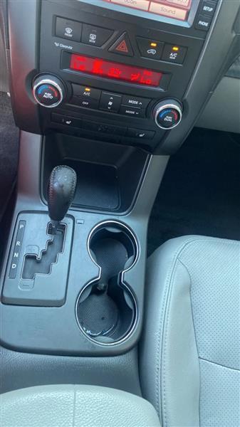 Kia Sorento SX 2WD 2011
