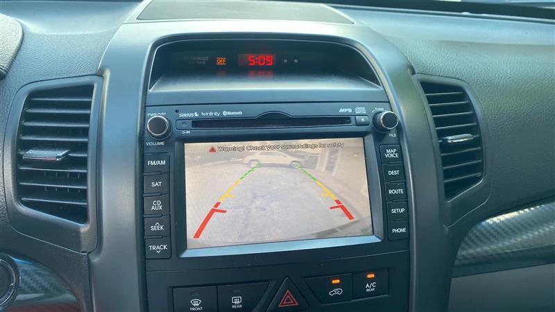 Kia Sorento SX 2WD 2011