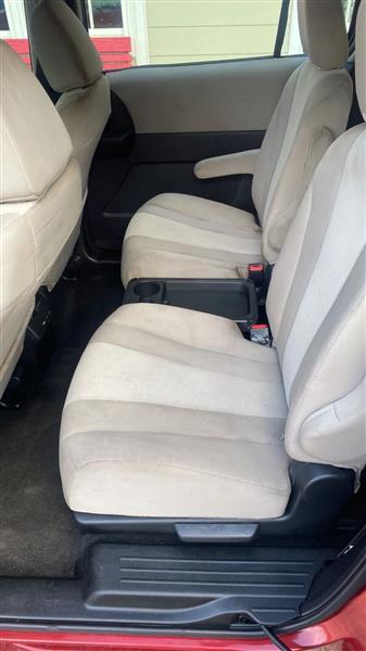 Mazda MAZDA5 Sport MT 2013