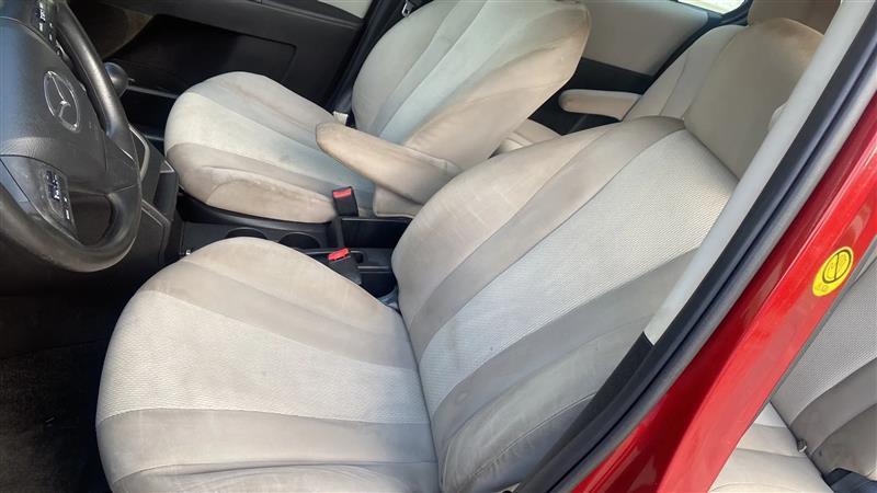 Mazda MAZDA5 Sport MT 2013