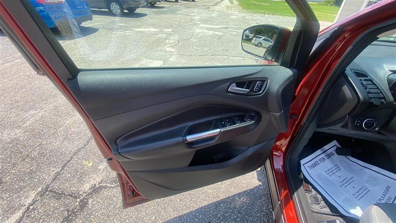 Ford Escape SE FWD 2016