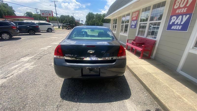 Chevrolet Impala LT 2010