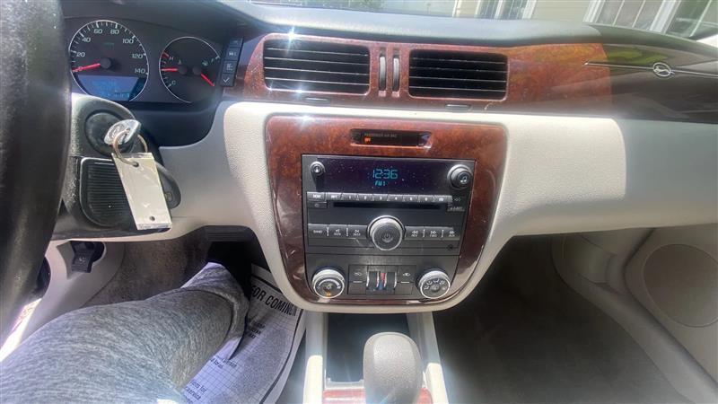 Chevrolet Impala LT 2010