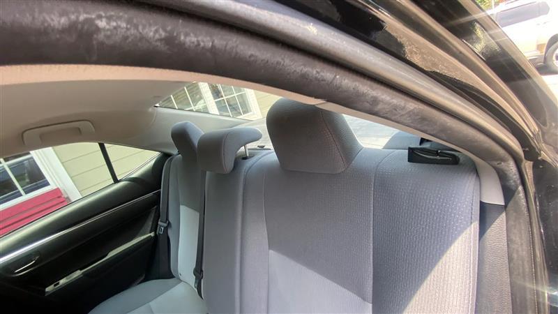 Toyota Corolla L 4-Speed AT 2014