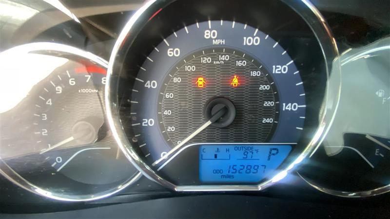Toyota Corolla L 4-Speed AT 2014