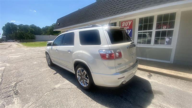 GMC Acadia Denali AWD 2011
