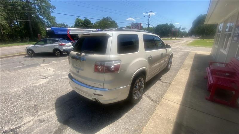 GMC Acadia Denali AWD 2011