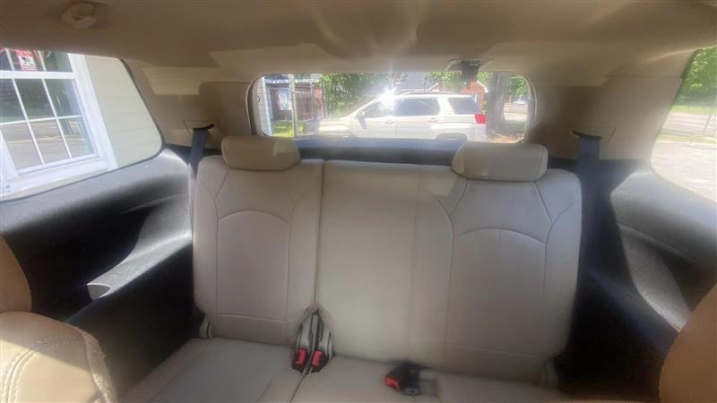 GMC Acadia Denali AWD 2011