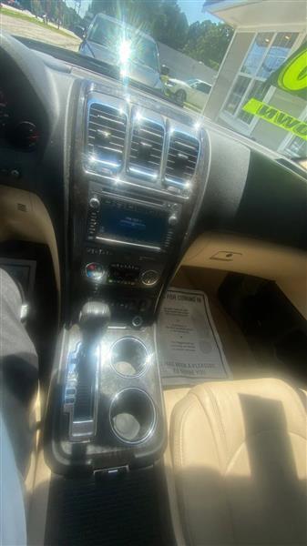 GMC Acadia Denali AWD 2011