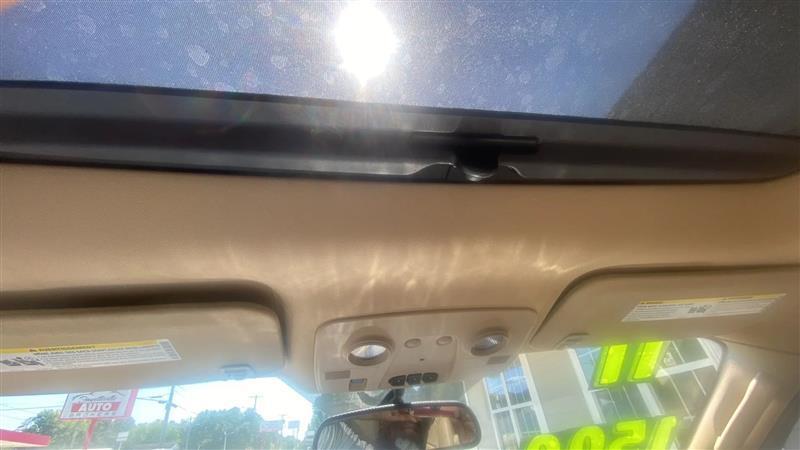 GMC Acadia Denali AWD 2011