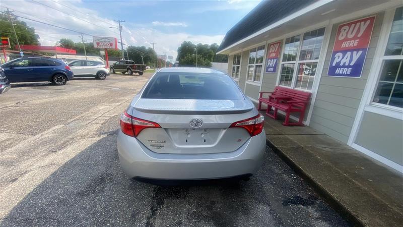 Toyota Corolla L 4-Speed AT 2016
