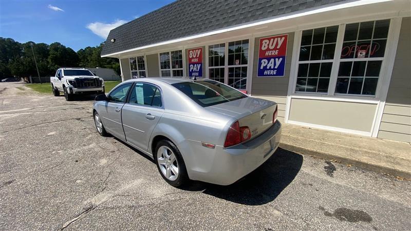 Chevrolet Malibu LS 2012
