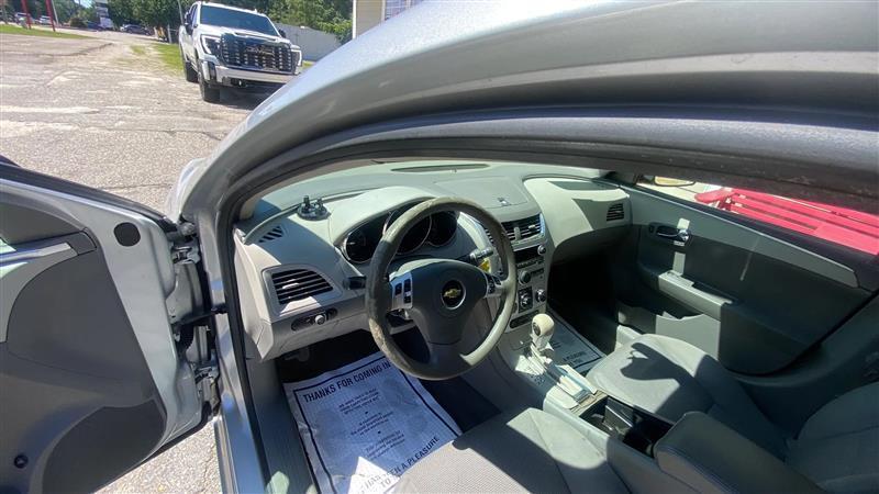 Chevrolet Malibu LS 2012