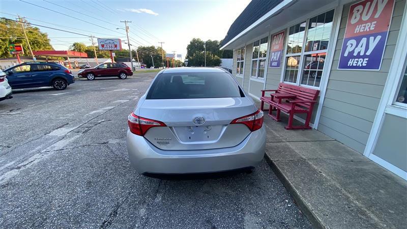 Toyota Corolla LE CVT 2016