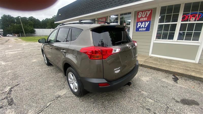Toyota RAV4 XLE AWD 2013