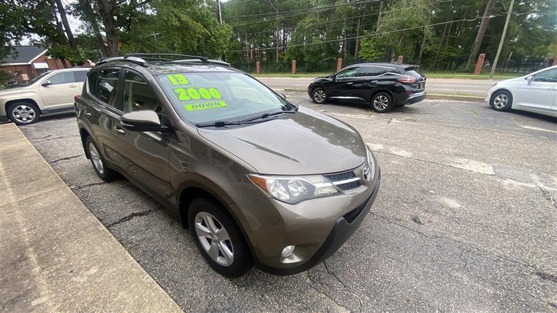 Toyota RAV4 XLE AWD 2013