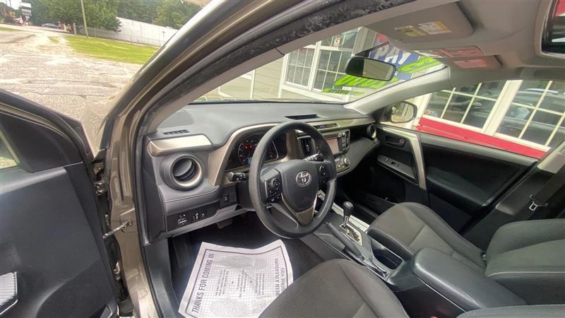 Toyota RAV4 XLE AWD 2013