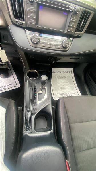 Toyota RAV4 XLE AWD 2013