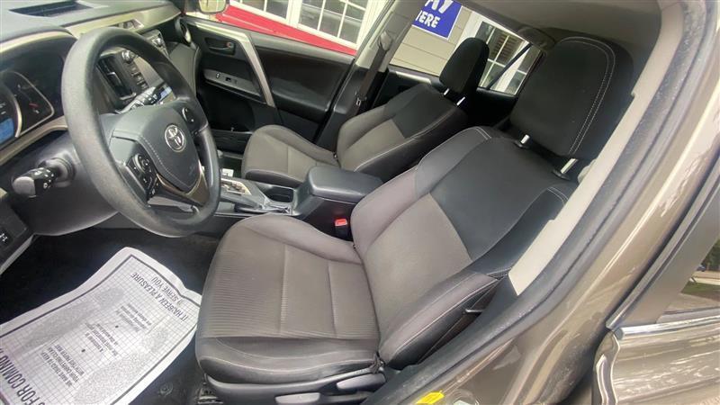 Toyota RAV4 XLE AWD 2013