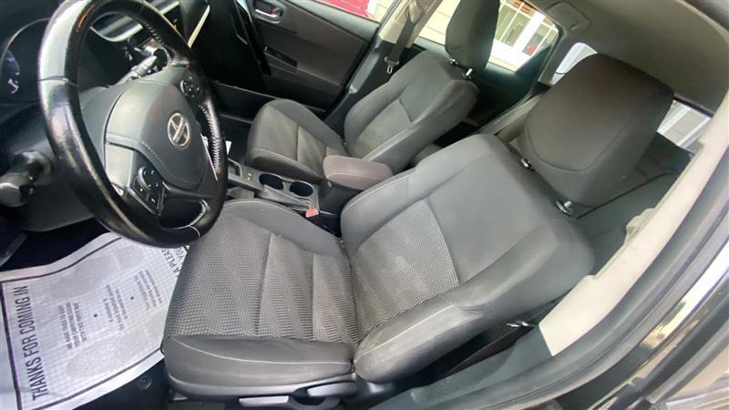 Scion iM CVT 2016