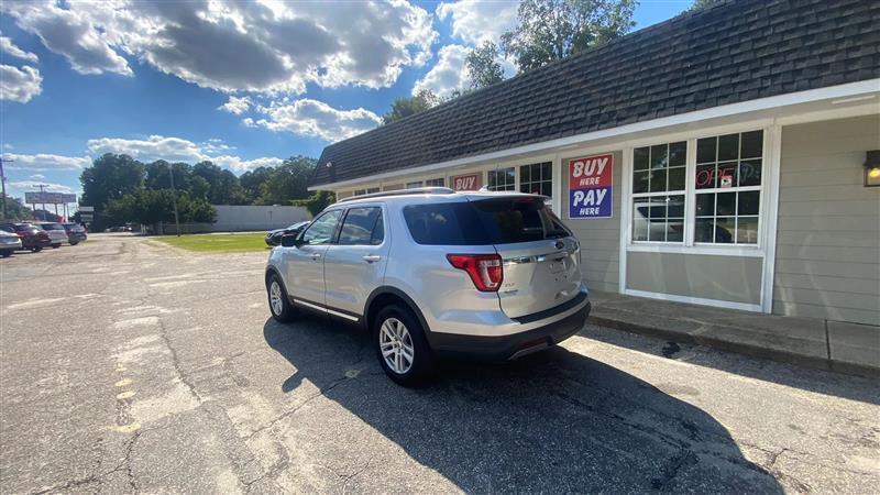 Ford Explorer XLT 4WD 2019