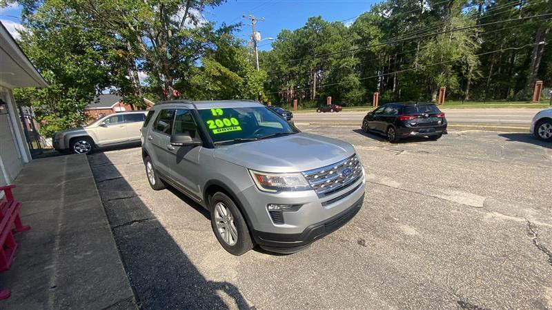 Ford Explorer XLT 4WD 2019