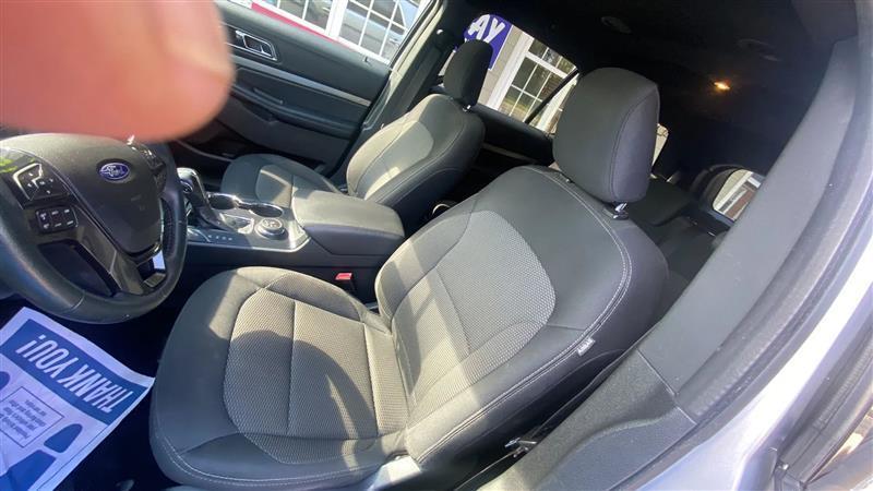 Ford Explorer XLT 4WD 2019