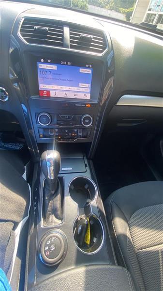 Ford Explorer XLT 4WD 2019