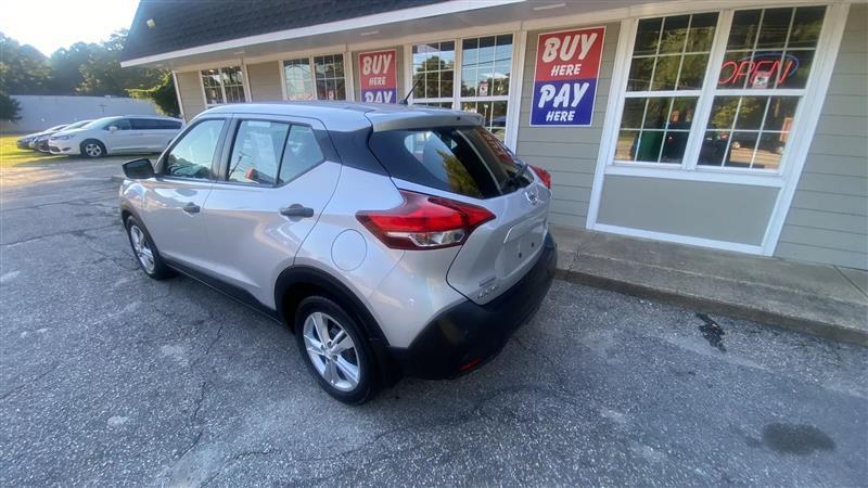 Nissan Kicks S 2020