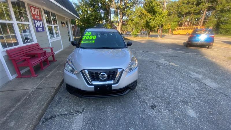 Nissan Kicks S 2020