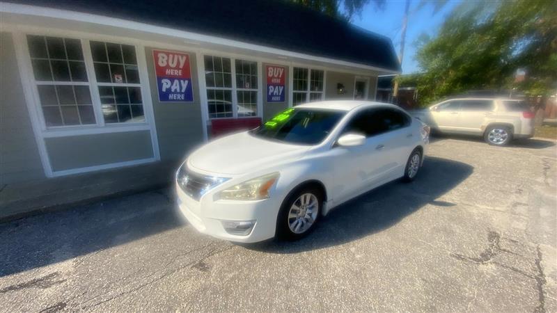 Nissan Altima 2.5 S 2015