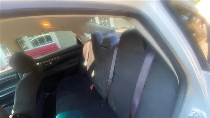 Nissan Altima 2.5 S 2015