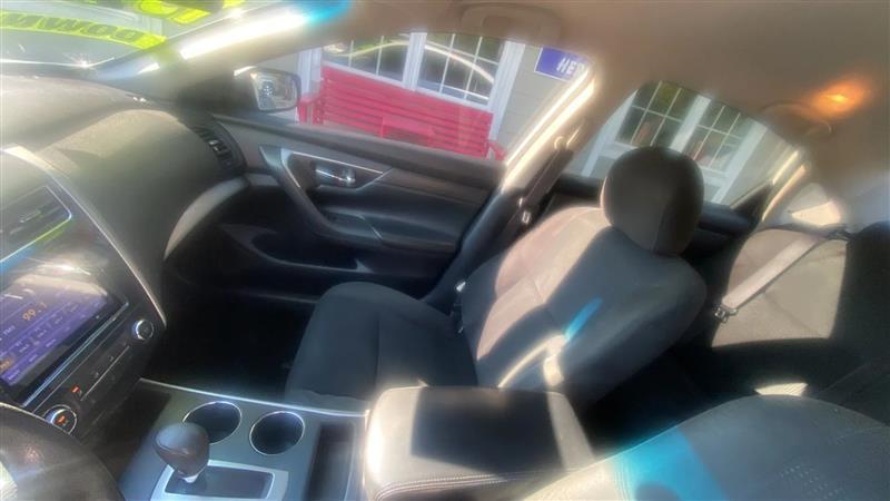 Nissan Altima 2.5 S 2015
