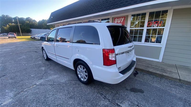 Chrysler Town & Country Touring 2016