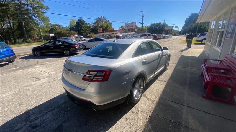Ford Taurus SEL FWD 2013