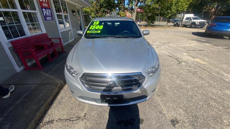 Ford Taurus SEL FWD 2013