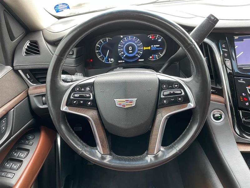 Cadillac Escalade Luxury 4WD 2016 Cadillac Escalade Luxury 4WD 2016