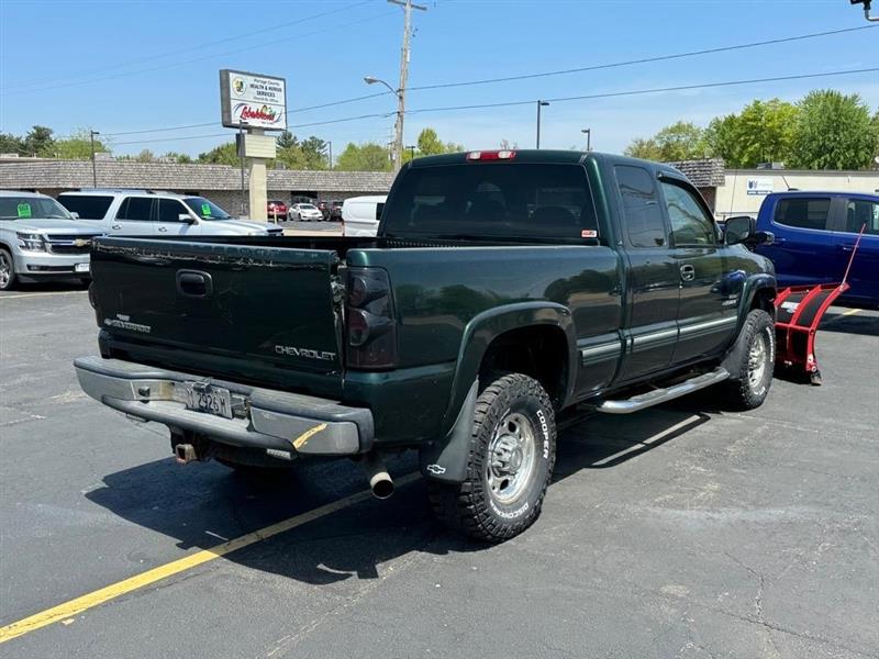Chevrolet Silverado 2500HD LT Ext. Cab Long Bed 4WD 2002 Chevrolet Silverado 2500HD LT Ext. Cab Long Bed 4WD 2002