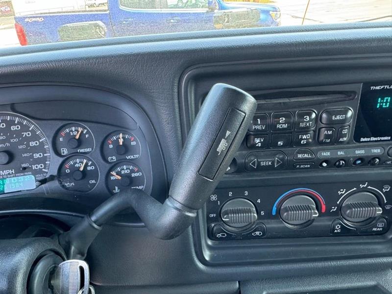 Chevrolet Silverado 2500HD LT Ext. Cab Long Bed 4WD 2002