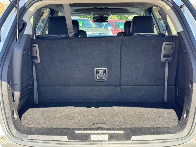 Chevrolet Traverse 2LT AWD 2012 Chevrolet Traverse 2LT AWD 2012