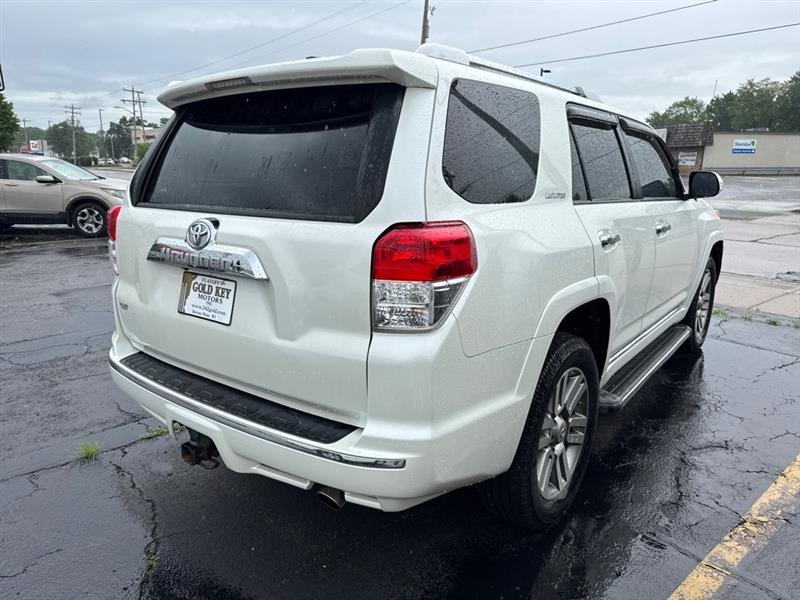 Toyota 4Runner SR5 4WD 2010 Toyota 4Runner SR5 4WD 2010