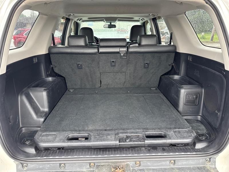 Toyota 4Runner SR5 4WD 2010 Toyota 4Runner SR5 4WD 2010