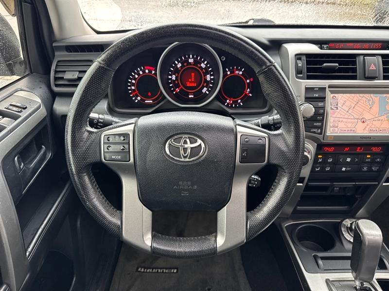 Toyota 4Runner SR5 4WD 2010 Toyota 4Runner SR5 4WD 2010