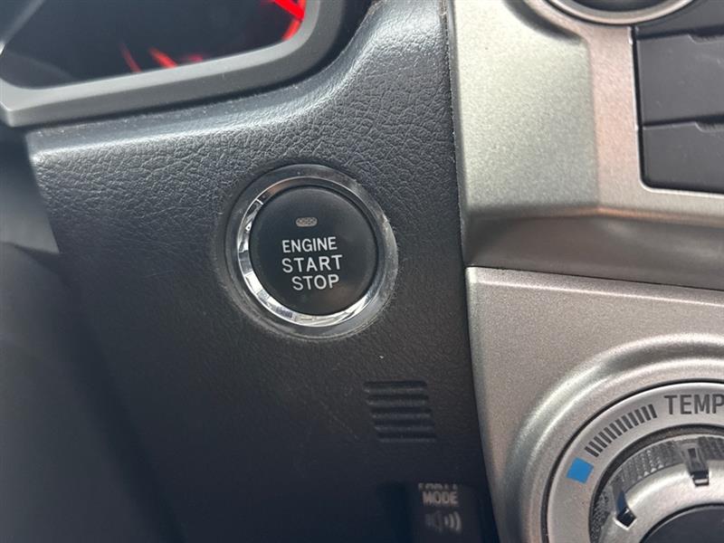 Toyota 4Runner SR5 4WD 2010 Toyota 4Runner SR5 4WD 2010