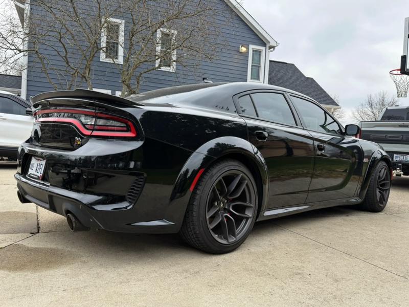 Dodge Charger  2021