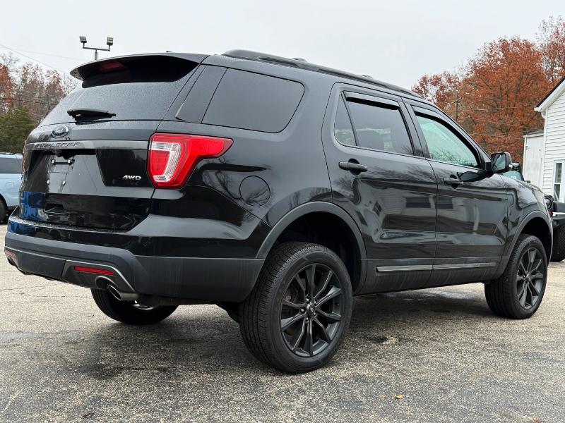 Ford Explorer XLT 4WD 2017
