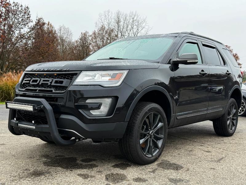 Ford Explorer XLT 4WD 2017